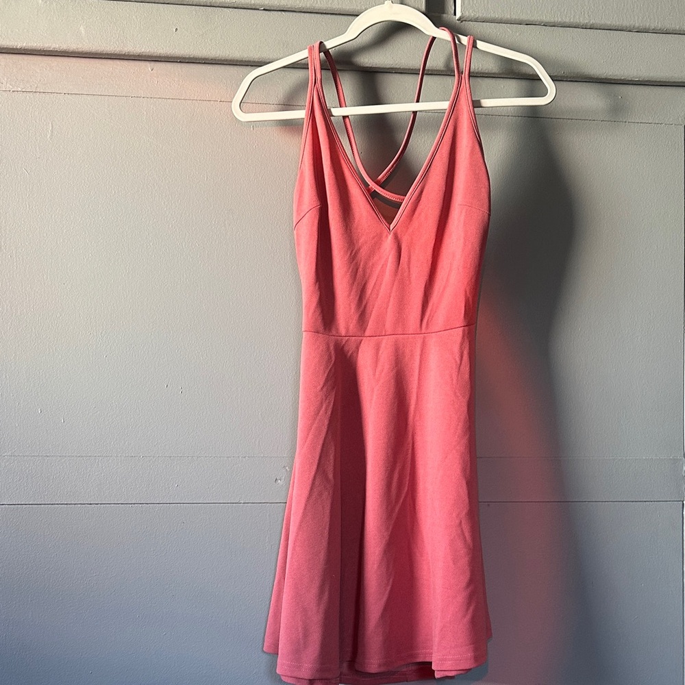 Chic Pink Strappy Mini Dress